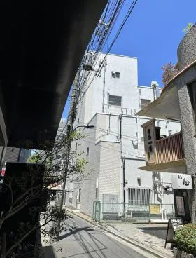 高村ビルの外観