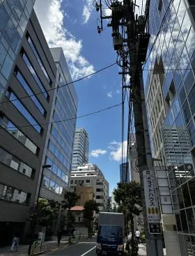 弘進平河町ビルの外観