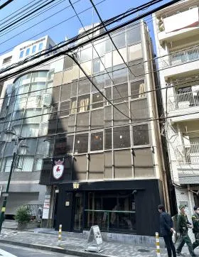 MLビルの外観