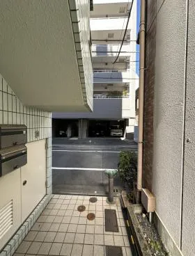 メゾン秋葉原ビルの外観