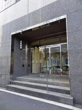 NX商事横浜ビルの外観