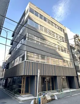 U biz 神田千桜 ビルの外観