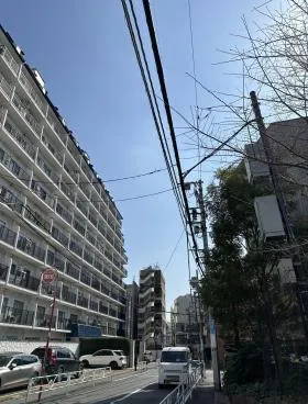 レジディア代官山猿楽町ビルの外観