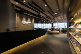 ビジネスエアポート青山ビルの外観