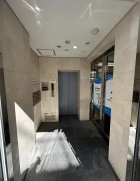 セイワクレストビルの外観