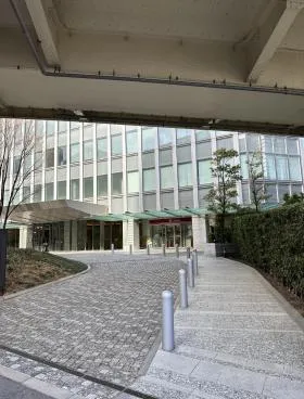 平河町森タワーレジデンスビルの外観