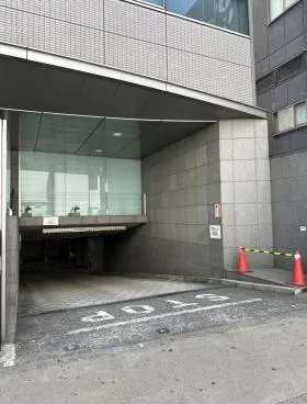 新宿南口第一ビルの外観