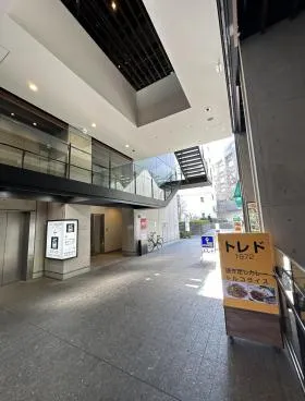 PORTA神楽坂ビルの外観