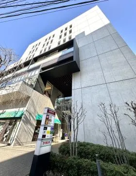 PORTA神楽坂ビルの外観