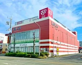 LAPLA中央林間ビルの外観