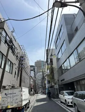 新宿ノモスビルの外観