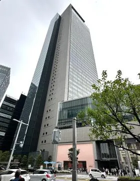 ミッドランドスクエアの外観