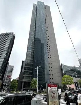 ミッドランドスクエアの外観