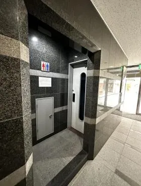 東山の外観