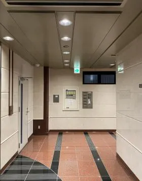 大一名駅の外観