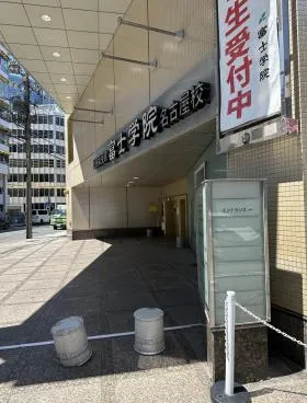 ダイアビル名駅の外観