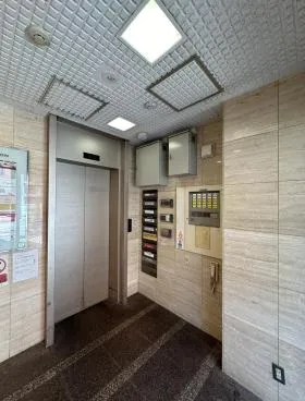 パシフィックスクエア名駅の外観