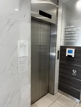 サンシャイン名駅の外観