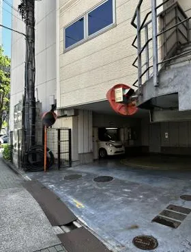 サンシャイン名駅の外観