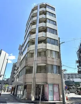 鈴木の外観