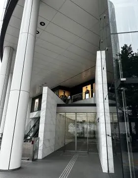 名古屋ビルディングの外観