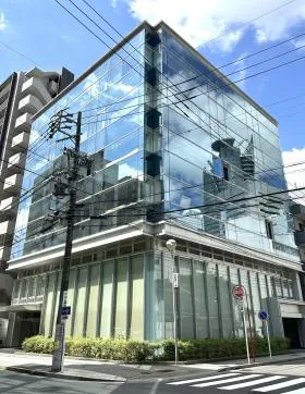 カナデン名古屋の外観