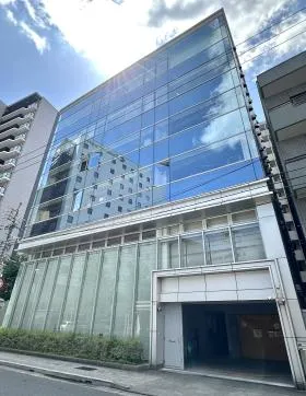 カナデン名古屋の外観