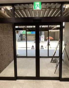 名駅東の外観