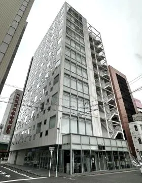 名駅イーストの外観
