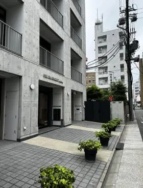 名駅ブライトの外観
