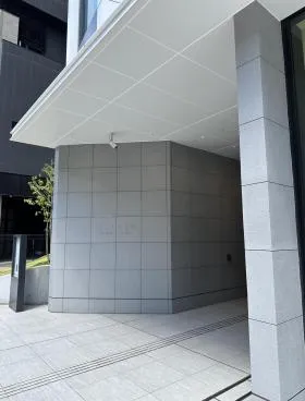 エニシオ名駅の外観