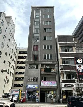 セントレイクレノン椿．名駅の外観