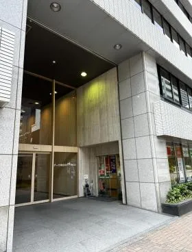 アーク栄白川パークの外観