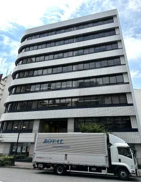 アーク栄白川パークの外観