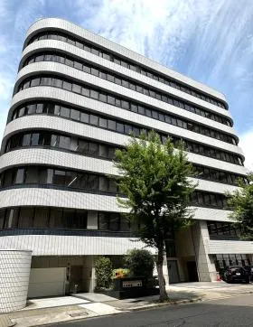 アーク栄白川パークの外観