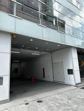 栄ミナミ平和の外観