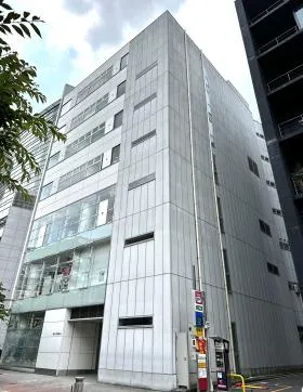 栄ミナミ平和の外観