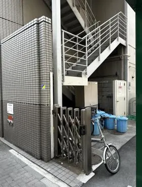 山本屋本店栄の外観