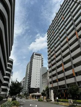 白川ビル東館の外観