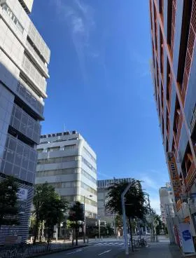 大津通電気ビル西館の外観
