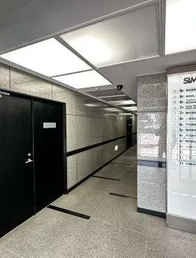 シモン１０栄の外観