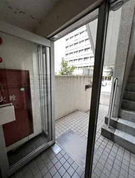 白川アカデミーの外観