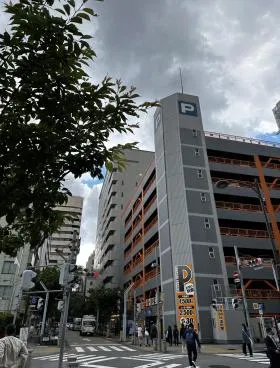 ナディアパークビジネスセンターの外観