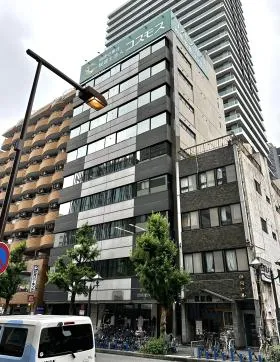 コスモス２１の外観