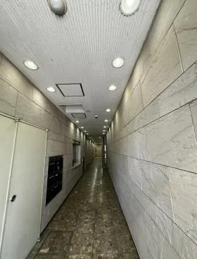 尾国の外観