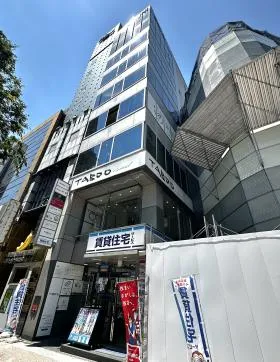 尾国の外観
