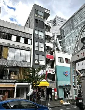 ADC SAKAE BUILDING(エーディーーシーサカエビルディング)の外観