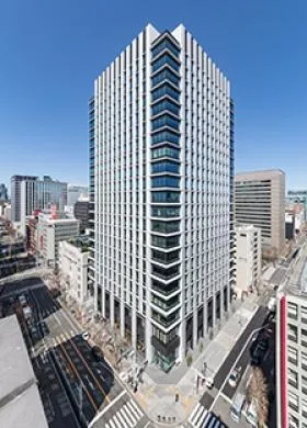 広小路クロスタワーの外観