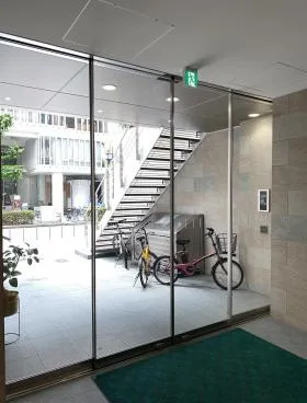 サンシャイン伏見の外観