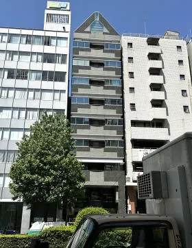 ＡＴ(エーティー)の外観